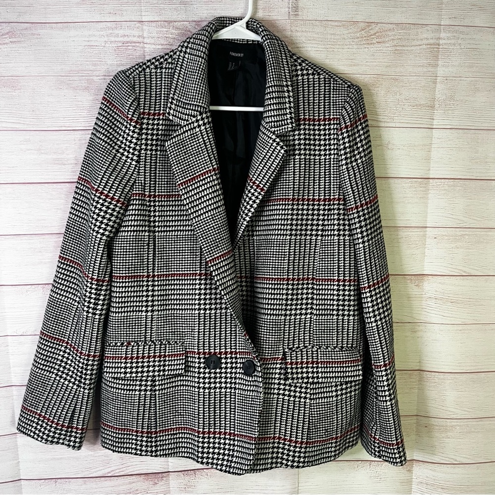 Forever 21 Black White Red Stripes Houndstooth 3%Wool Black Size Medium